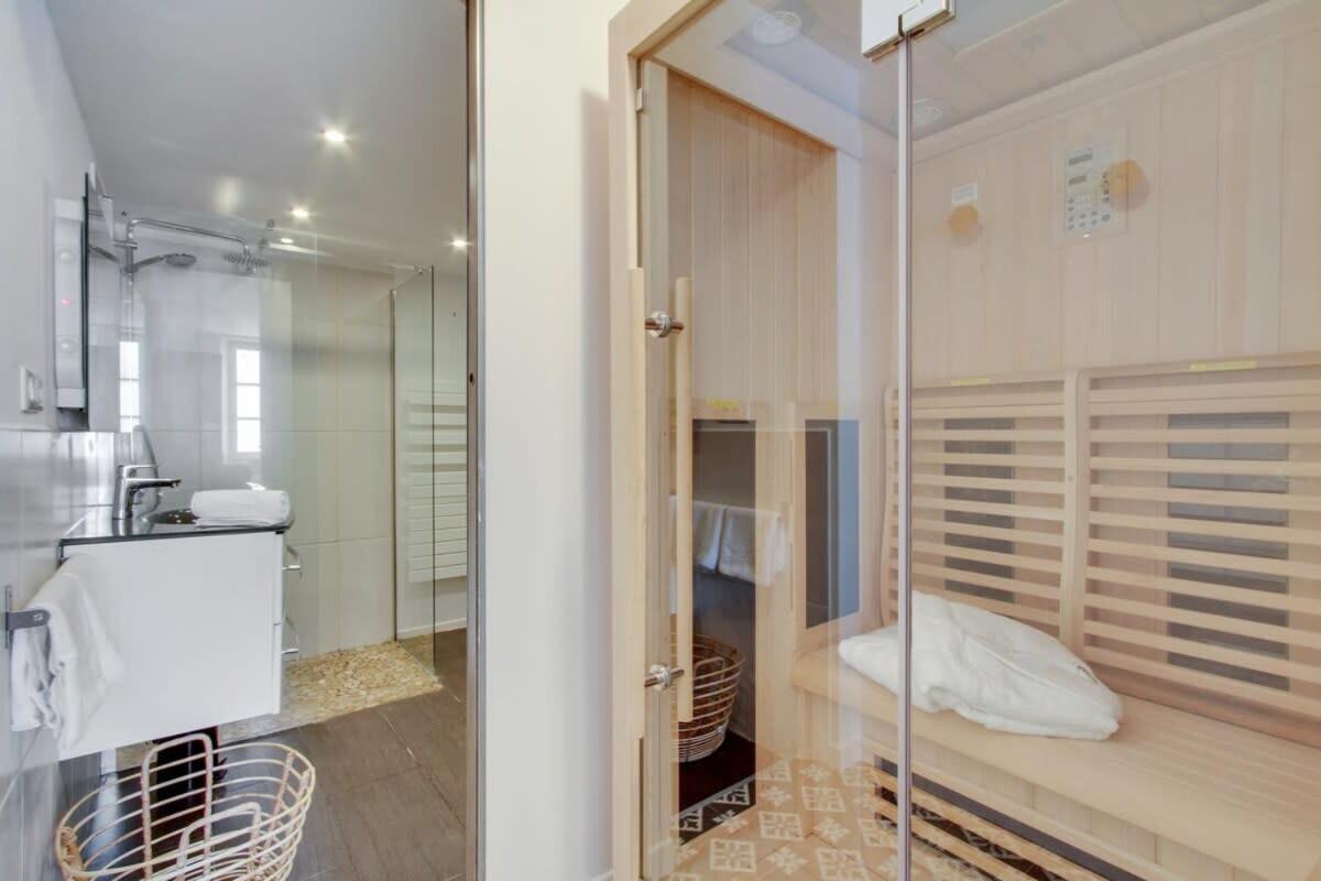 Palm House Sauna Center Ideal Insead Apartment Fontainebleau